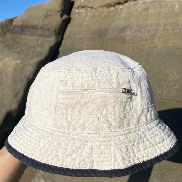 1980s Nike Bucket Hat